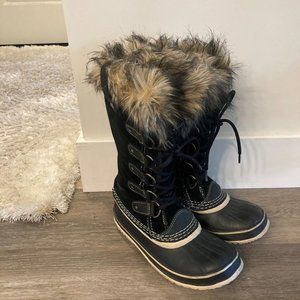 Sorel Women's Joan of Arctic Boots